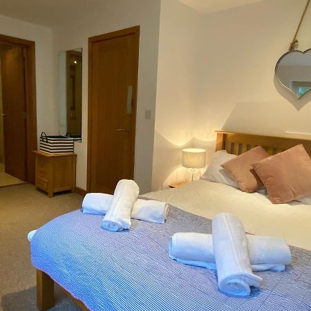 Ohana House - Unbeatable Location - Uk'S Best Beaches New Quay Екстериор снимка