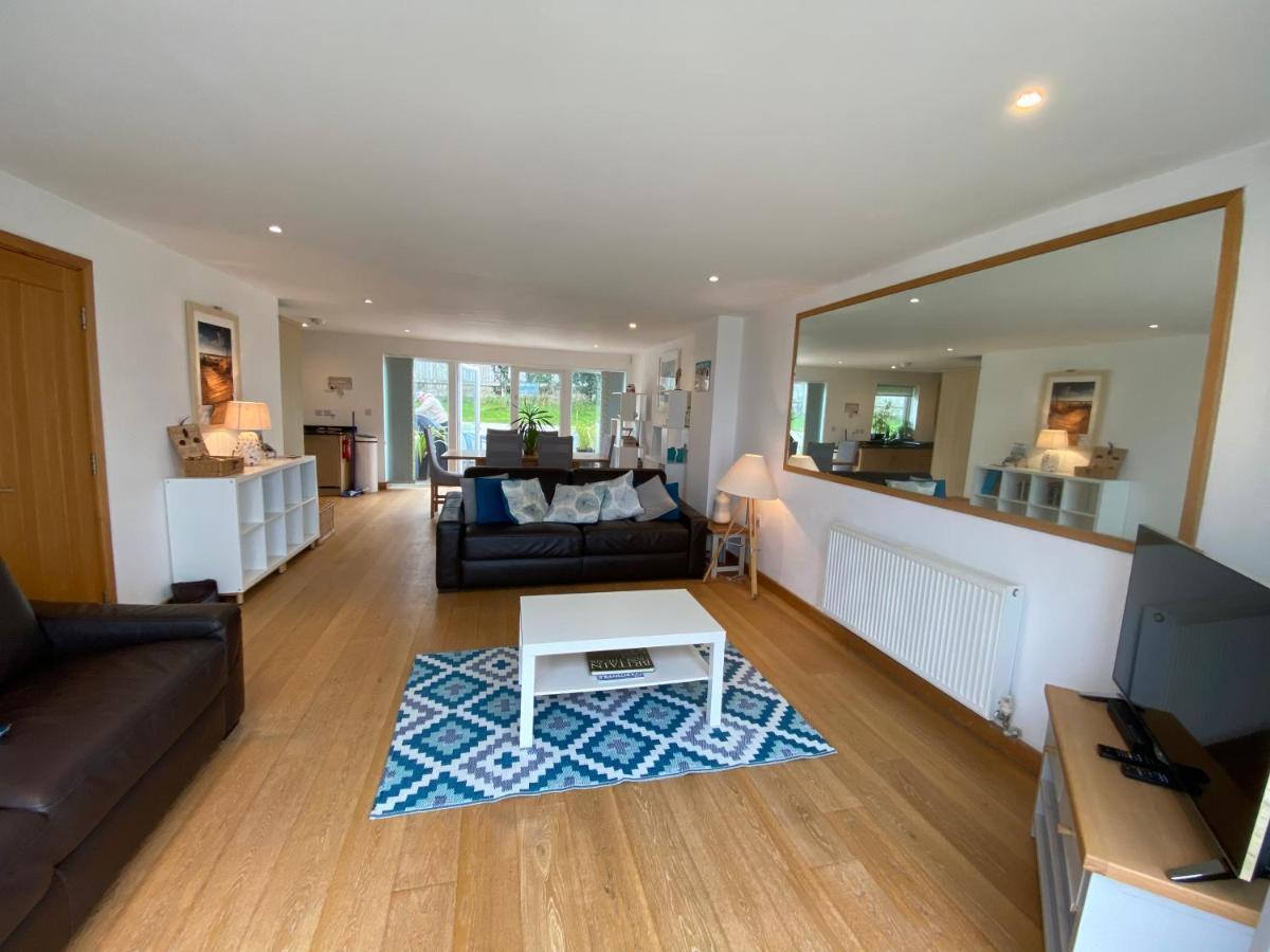 Ohana House - Unbeatable Location - Uk'S Best Beaches New Quay Екстериор снимка